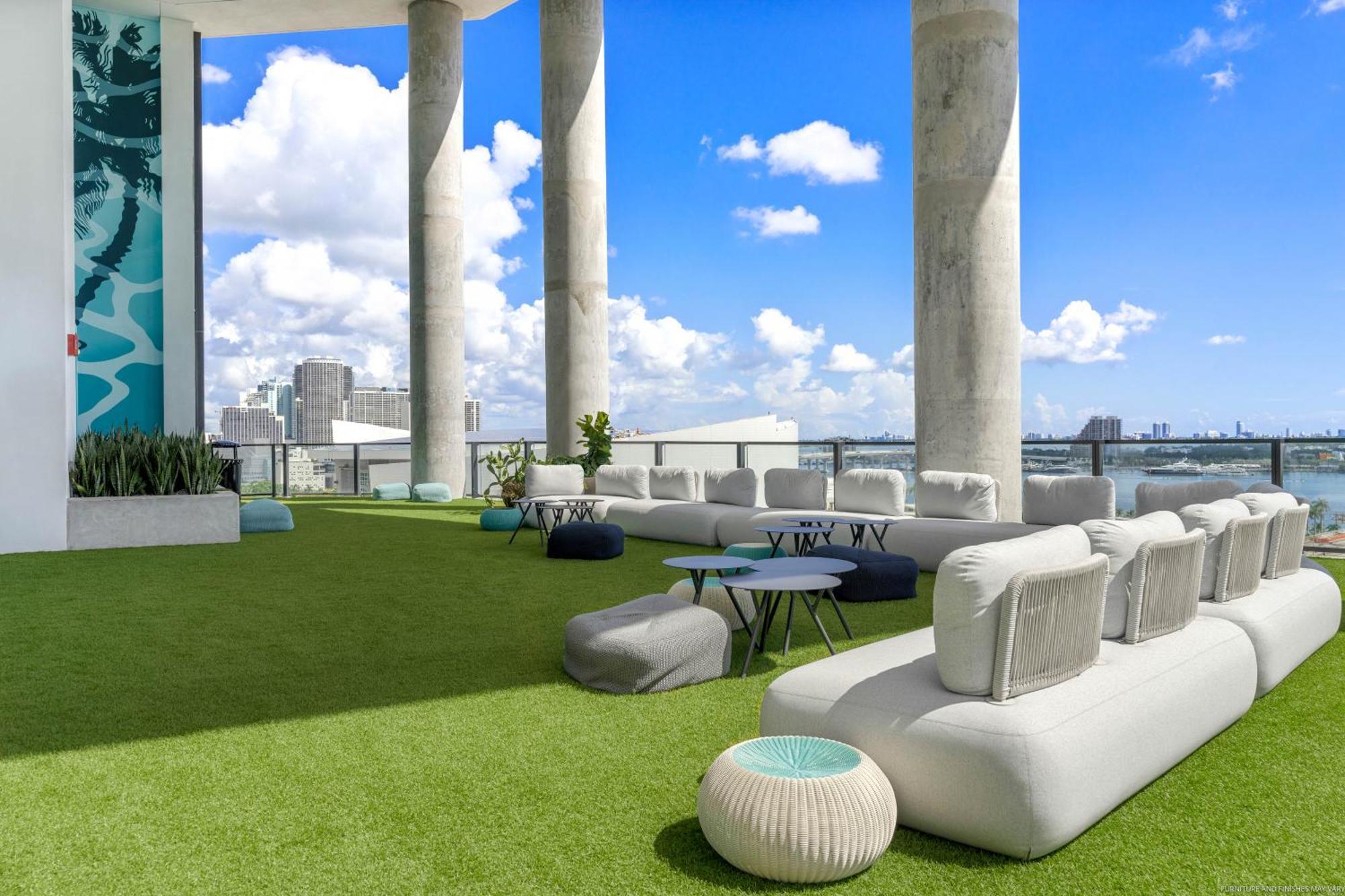 Bayside Luxury: Studio Near Bayfront Park Apartamento *